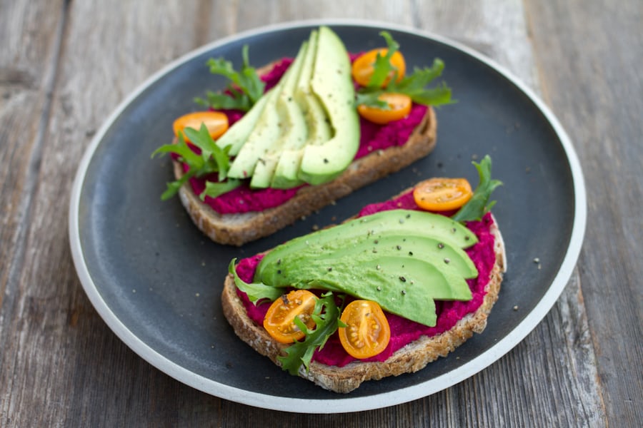 Snack Smarter: How to Beat Afternoon Energy Slumps Without Reaching for Sugar
