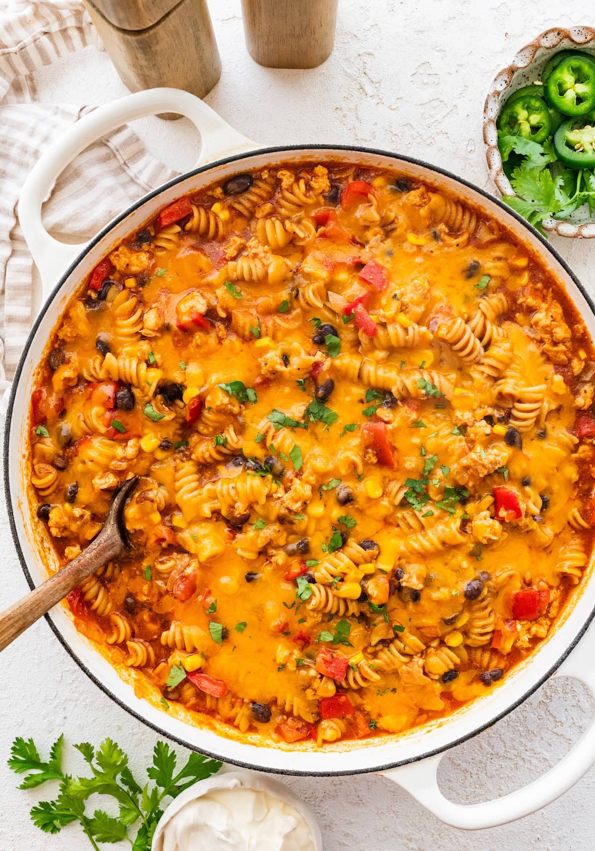 One Pot Enchilada Pasta – Eating Bird Food