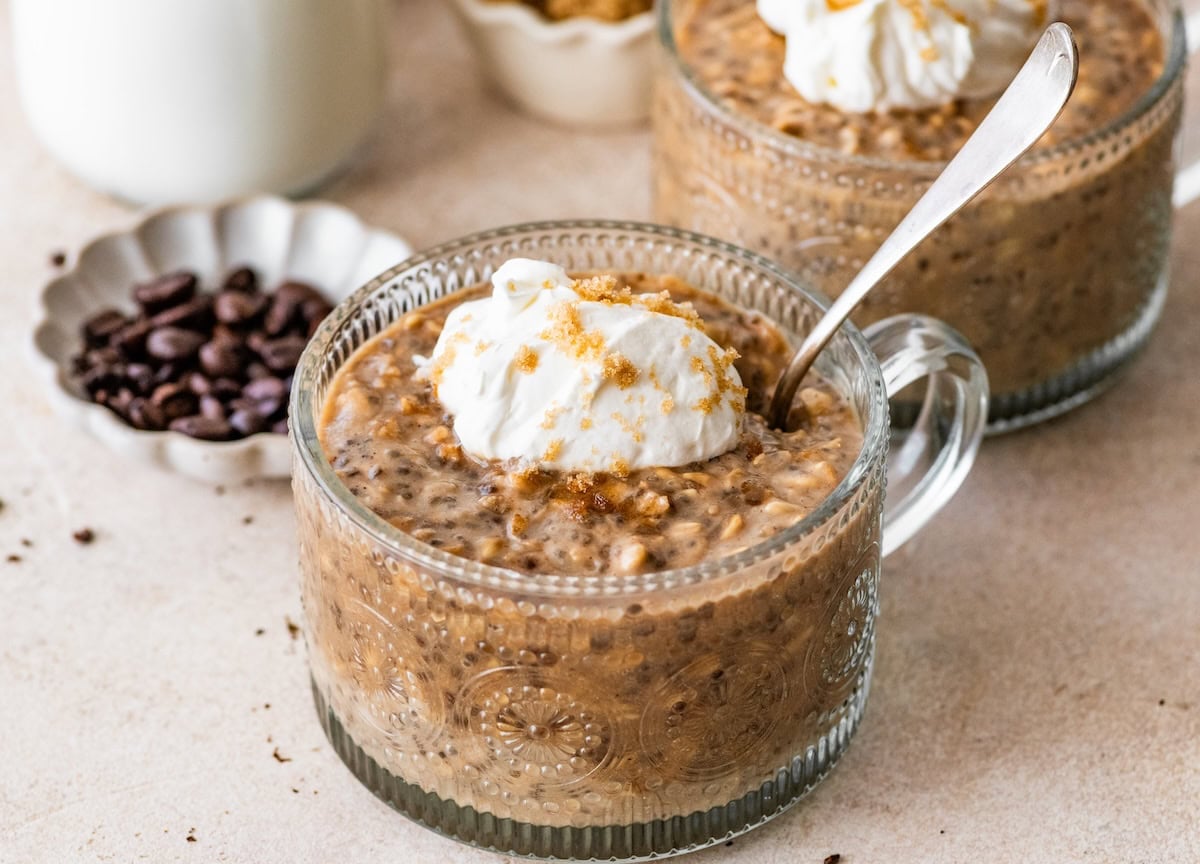 Brown Sugar Shaken Espresso Overnight Oats