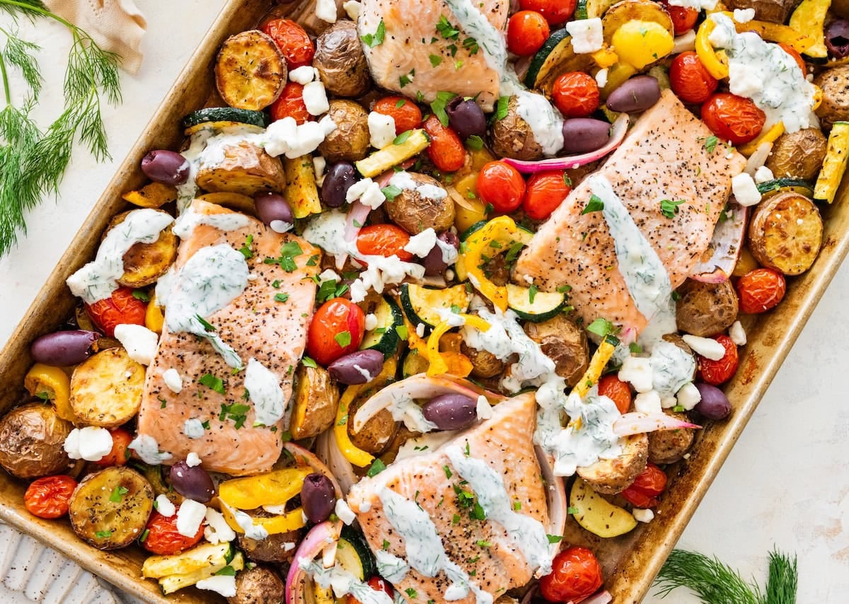 Easy Sheet Pan Salmon and Veggies Recipe